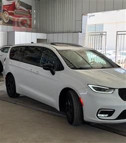 Chrysler Pacifica